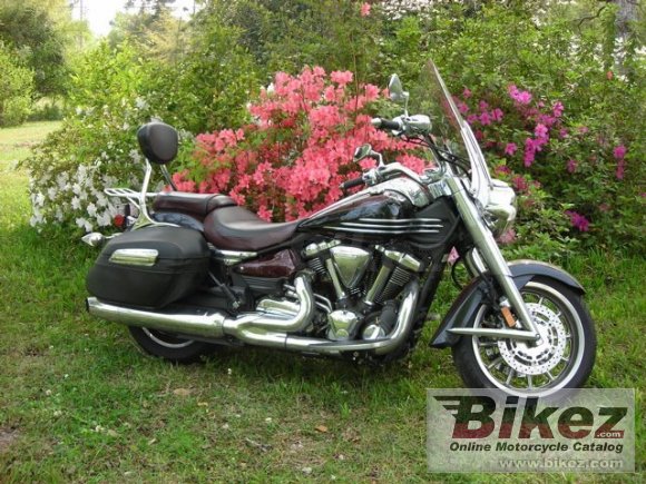 2006 Yamaha Stratoliner S photo